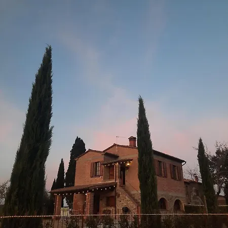 Il Pomerio - With Pool & Panoramic View * Citta della Pieve